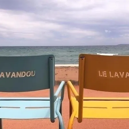 Le Lavandou, 9 Pieces, 4 Personnes - Fr-1-251-615 * Le Lavandou